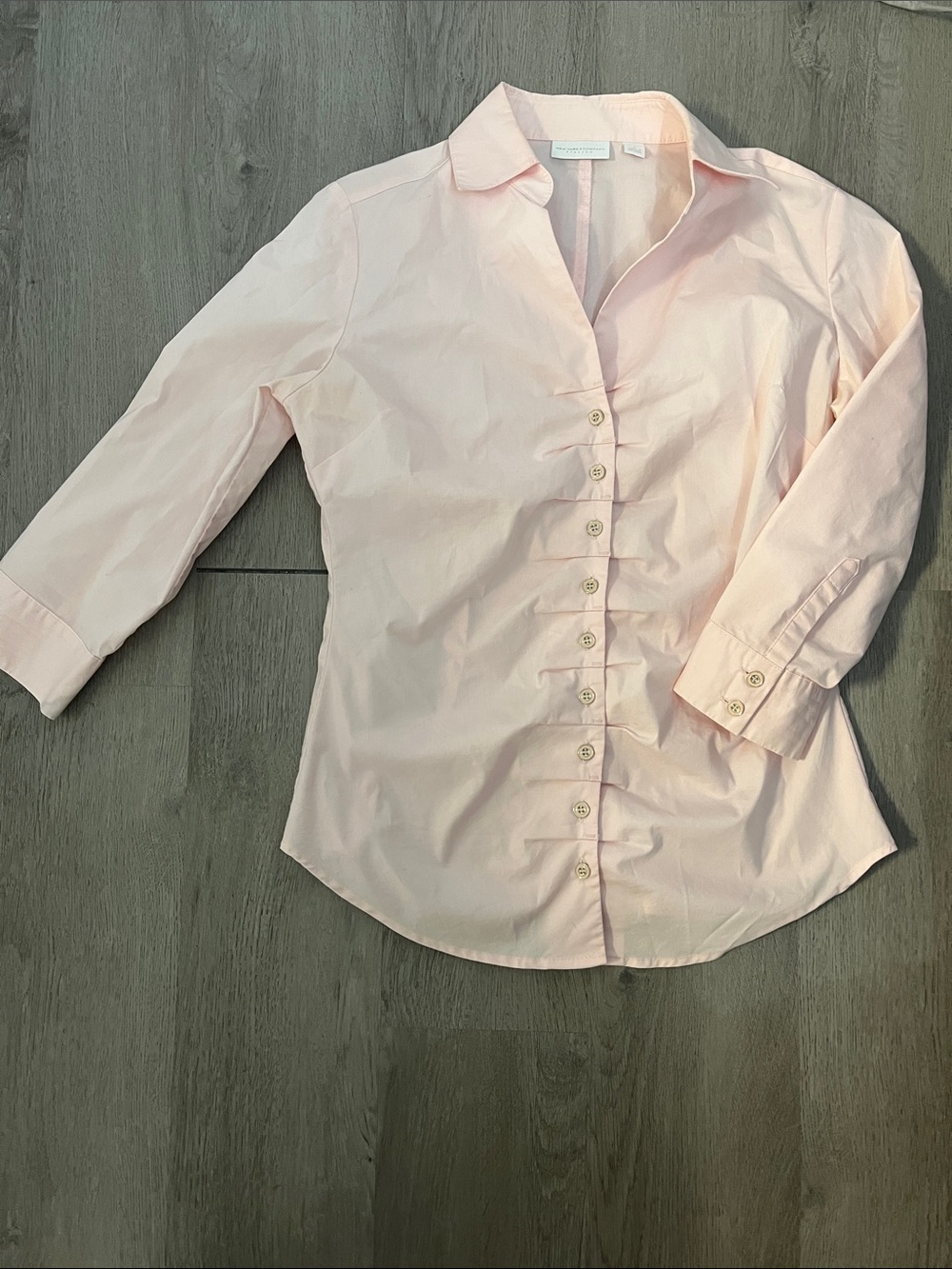 New York & Company Light Pink Button-Front Shirt